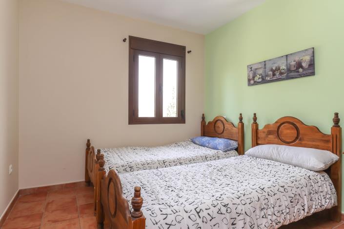 Image No.24-Un hôtel de 14 chambres à vendre à Guaro