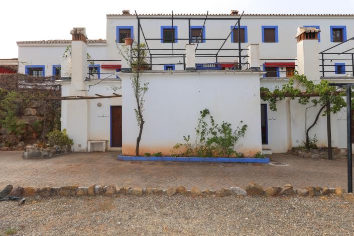 Image No.38-Un hôtel de 14 chambres à vendre à Guaro