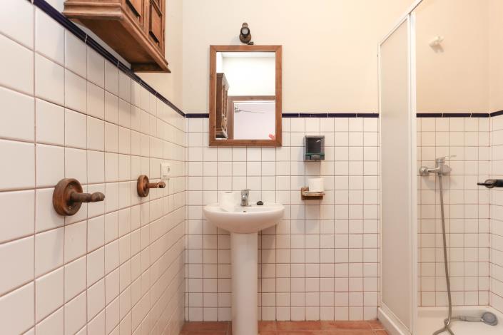 Image No.43-Un hôtel de 14 chambres à vendre à Guaro