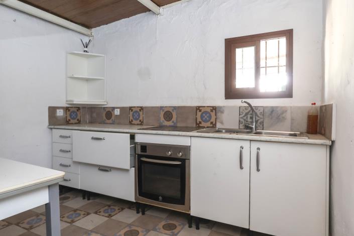 Image No.56-Un hôtel de 14 chambres à vendre à Guaro