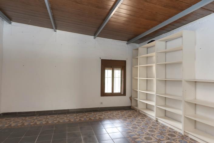 Image No.57-Un hôtel de 14 chambres à vendre à Guaro