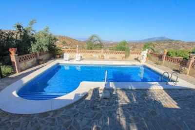 2-5bd7b9d04b45e33852eaf0ec6670150d