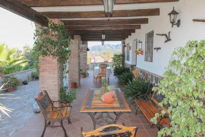 14-d70dc3102c00d7be0e872dfe1c1f86d7