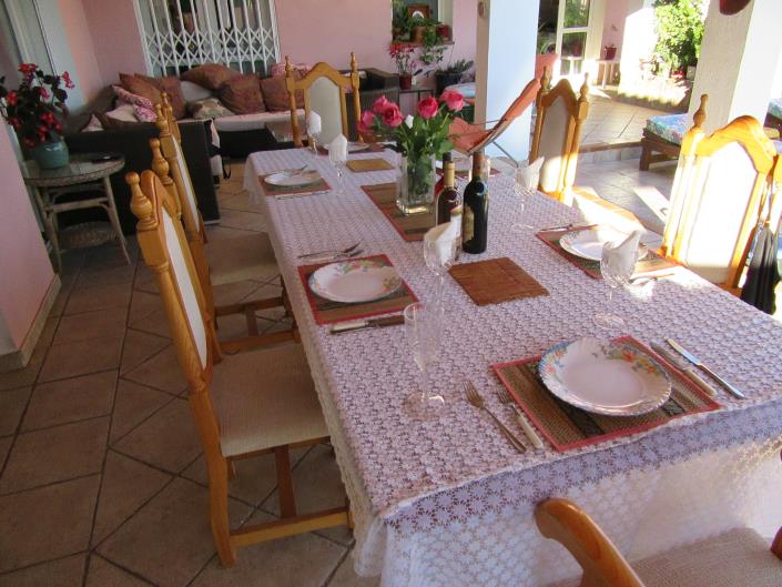 Image No.40-5 Bed Villa / Detached for sale