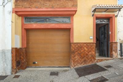 1 - Alozaina, Townhouse