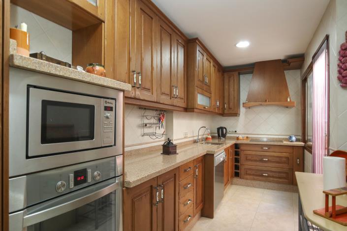 Image No.9-4 Bed Townhouse for sale