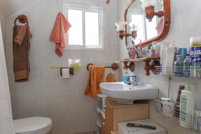 Image No.21-2 Bed Villa / Detached for sale