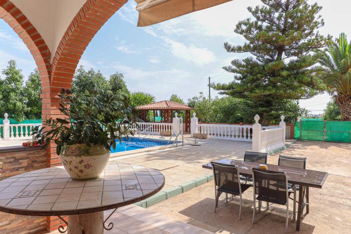 Image No.35-5 Bed Villa / Detached for sale