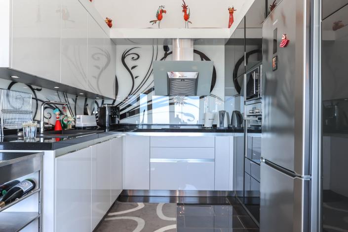 Image No.5-4 Bed Villa / Detached for sale