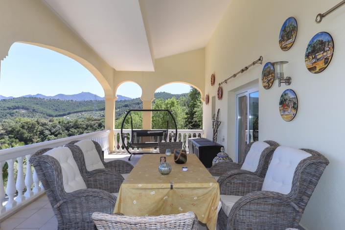 Image No.6-4 Bed Villa / Detached for sale