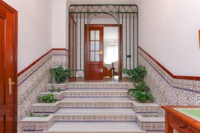 3-e898b2bb2a2fdfd06d2c39894dce8316