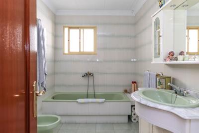 15-11d12f2f454f2f5e9b981fdd8b901d51