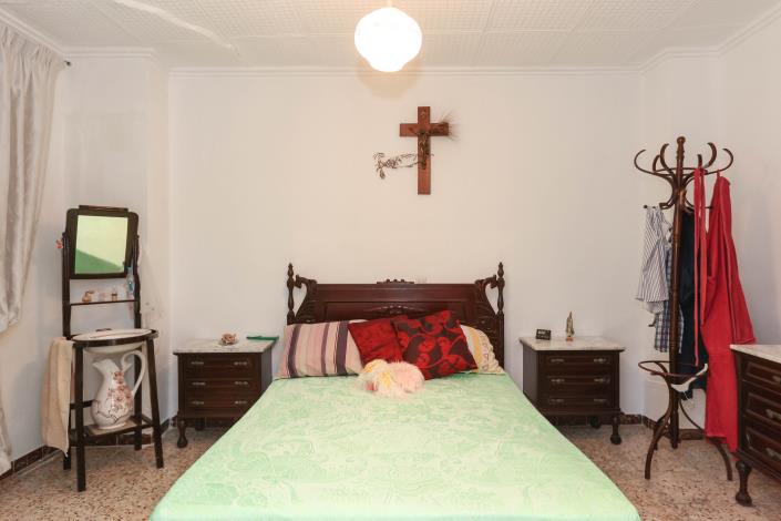 Image No.19-4 Bed Villa / Detached for sale