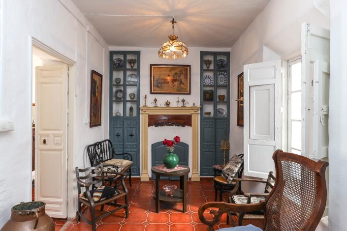 Image No.4-5 Bed Townhouse for sale