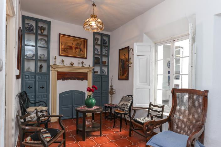 Image No.10-5 Bed Townhouse for sale