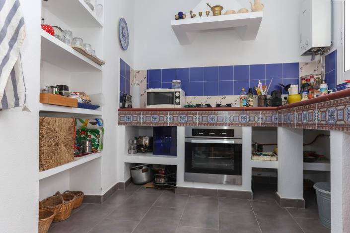 Image No.15-5 Bed Townhouse for sale