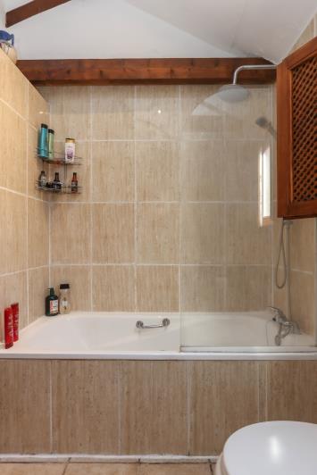 Image No.31-3 Bed Villa / Detached for sale