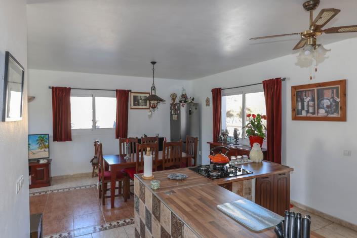 Image No.23-3 Bed Villa / Detached for sale