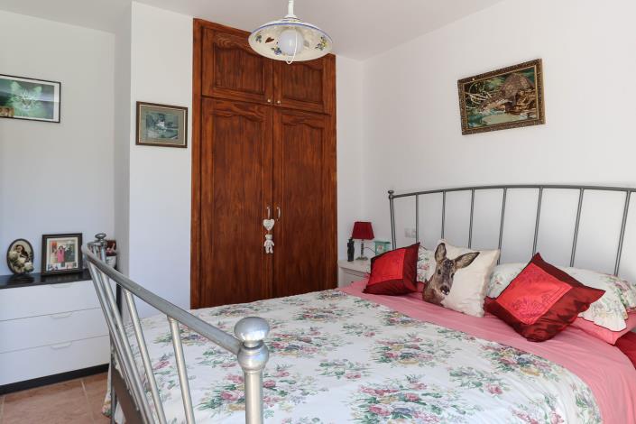 Image No.25-3 Bed Villa / Detached for sale