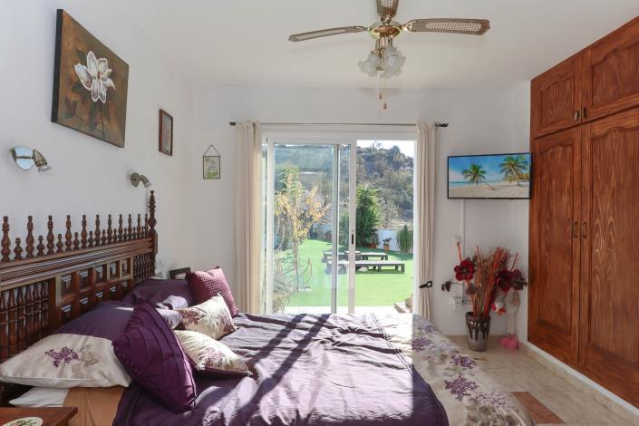 Image No.33-3 Bed Villa / Detached for sale