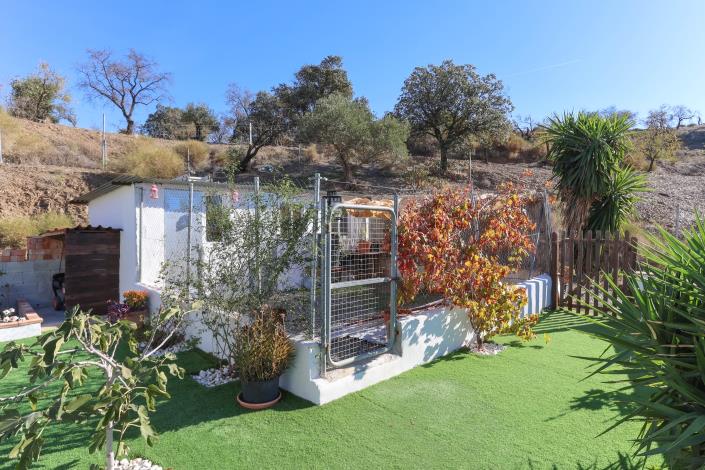 Image No.48-3 Bed Villa / Detached for sale