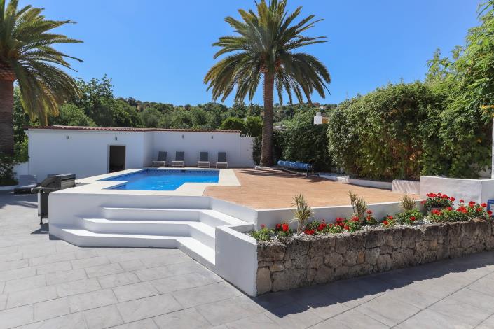 Image No.8-5 Bed Villa / Detached for sale