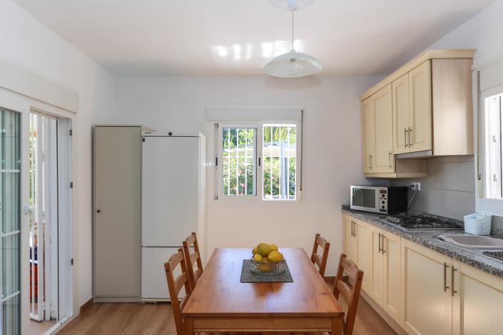 Image No.17-5 Bed Villa / Detached for sale