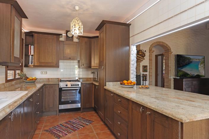 Image No.20-4 Bed Villa / Detached for sale