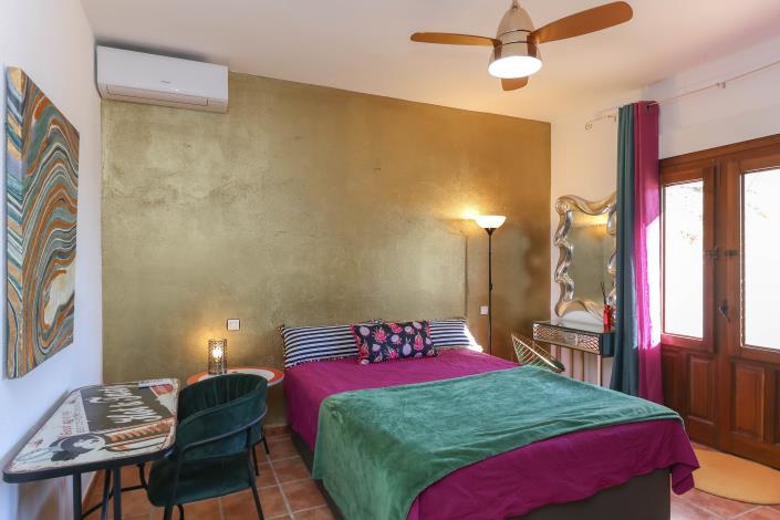 Image No.21-4 Bed Villa / Detached for sale