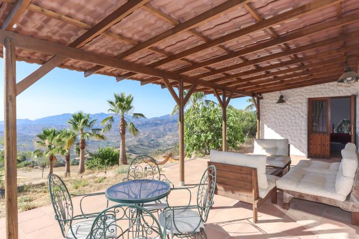 Image No.32-4 Bed Villa / Detached for sale