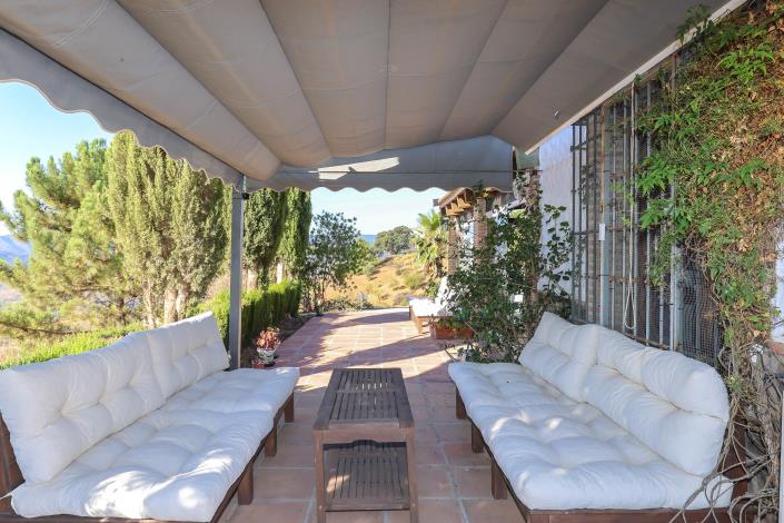 Image No.46-4 Bed Villa / Detached for sale