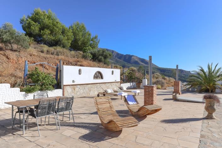 Image No.54-4 Bed Villa / Detached for sale