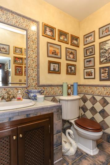 Image No.47-5 Bed Villa / Detached for sale