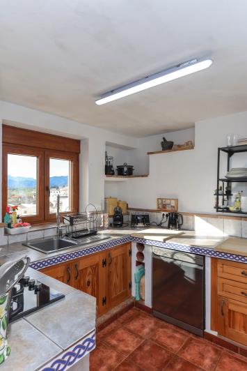 Image No.23-3 Bed Townhouse for sale