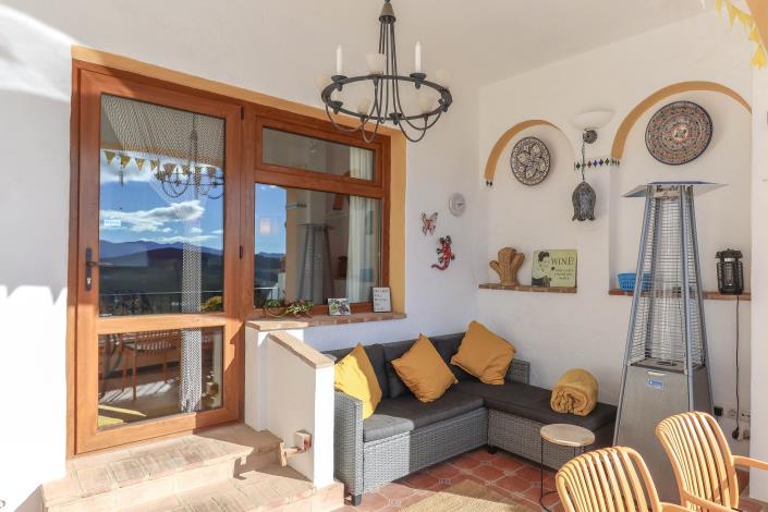 Image No.46-3 Bed Townhouse for sale