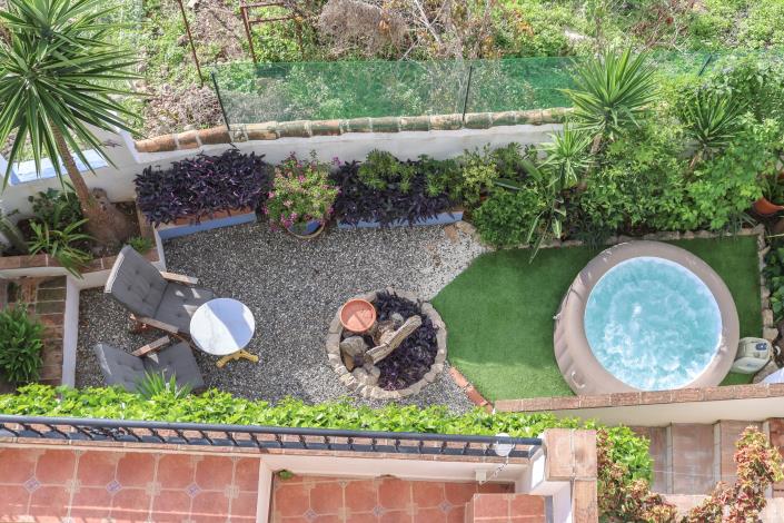 Image No.54-3 Bed Townhouse for sale