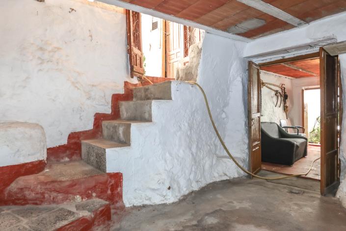 Image No.36-4 Bed Townhouse for sale