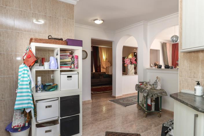 Image No.16-3 Bed Townhouse for sale