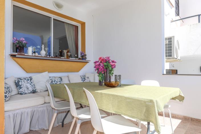 Image No.32-3 Bed Townhouse for sale