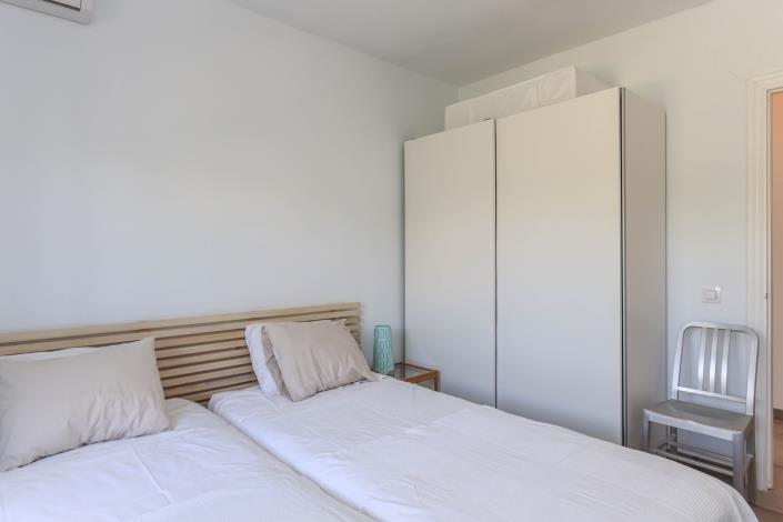 Image No.25-3 Bed Villa / Detached for sale