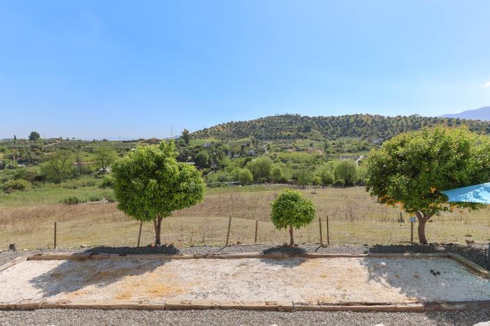 Image No.33-3 Bed Villa / Detached for sale