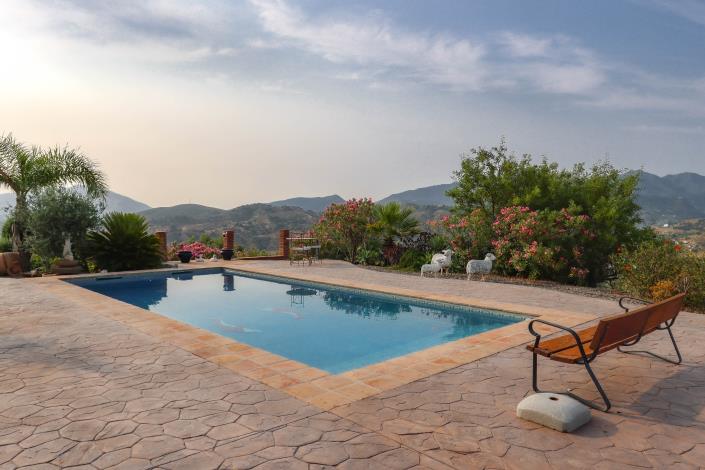 Image No.4-3 Bed Villa / Detached for sale