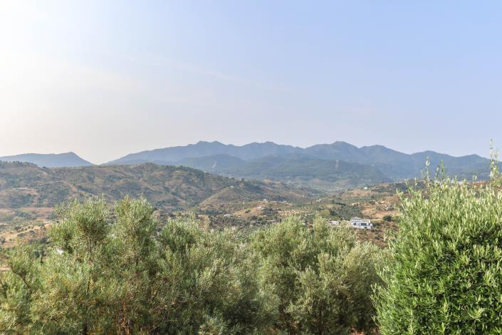 Image No.42-3 Bed Villa / Detached for sale