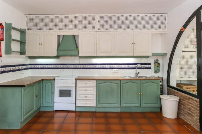 Image No.15-7 Bed Villa / Detached for sale