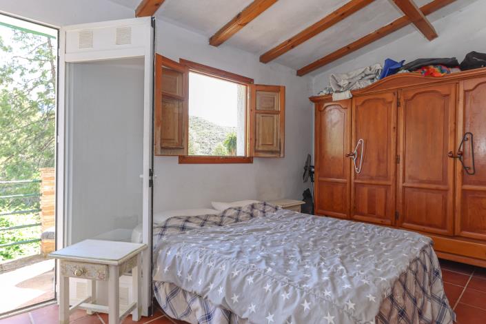 Image No.38-7 Bed Villa / Detached for sale