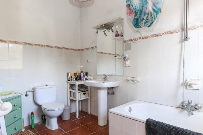 Image No.39-7 Bed Villa / Detached for sale