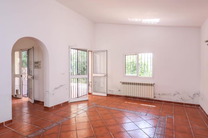 Image No.42-7 Bed Villa / Detached for sale