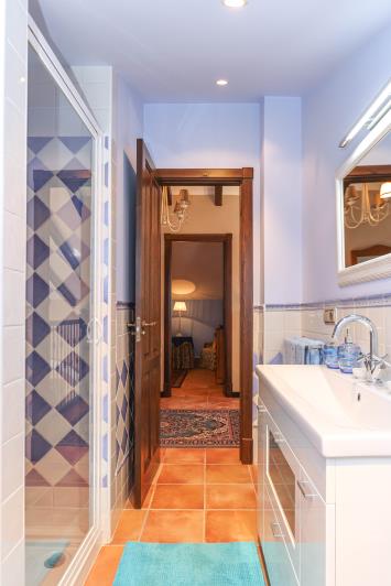 Image No.20-4 Bed Villa / Detached for sale