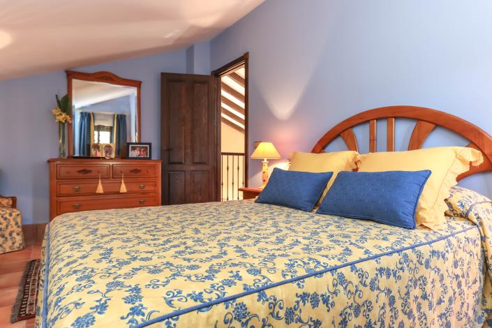 Image No.21-4 Bed Villa / Detached for sale