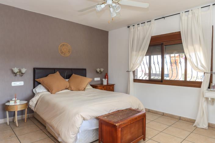 Image No.20-4 Bed Villa / Detached for sale